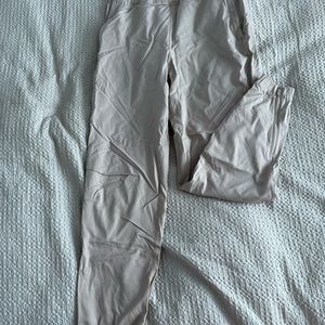 NWT lululemon adapted state training jogger sz 6